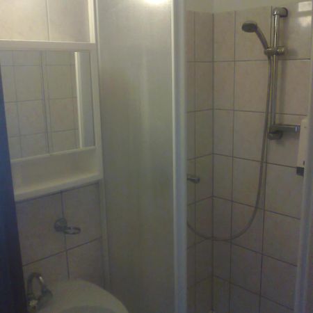 Pontis Hotell Biatorbágy Eksteriør bilde