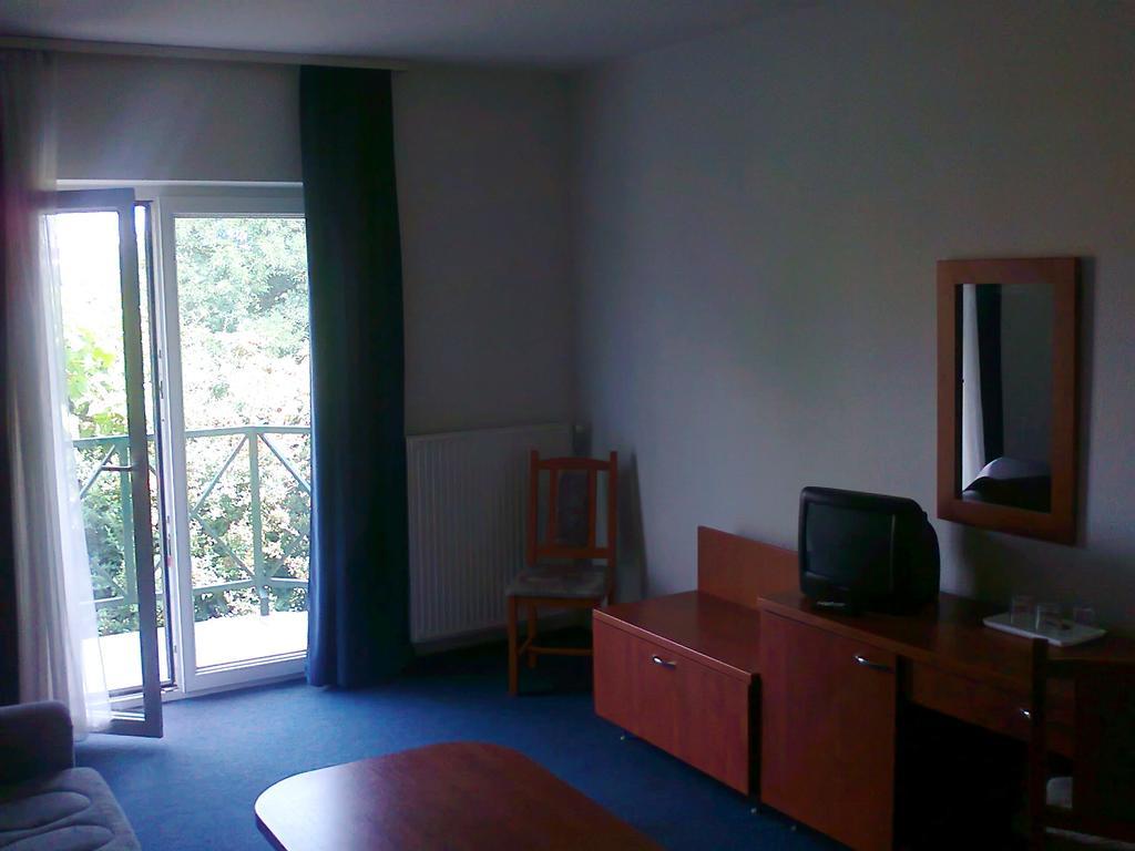 Pontis Hotell Biatorbágy Rom bilde